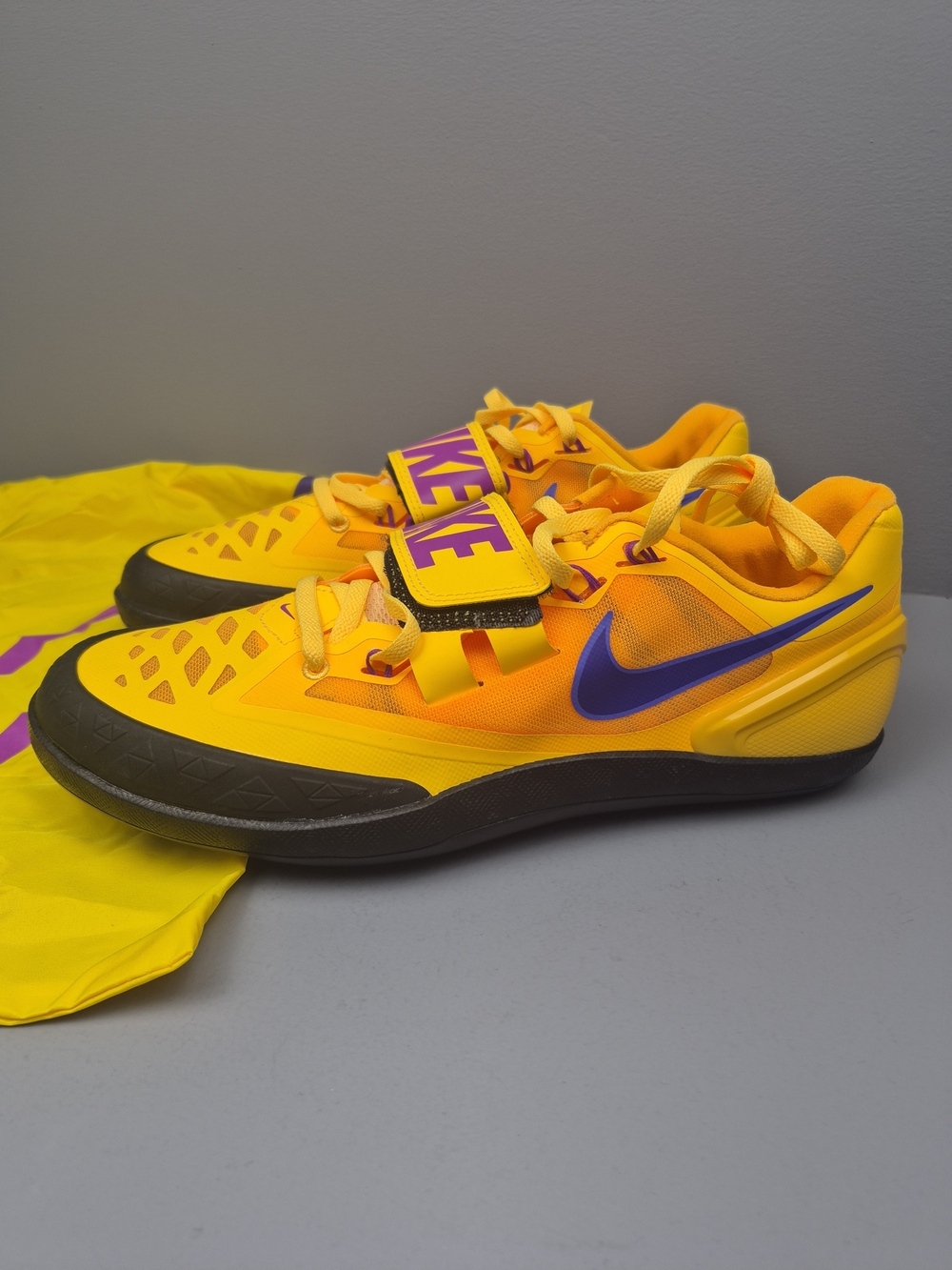 Nike Zoom Rotational 6 Mens Size 10.5 Citron Pulse Indigo Burst FZ9606 800 New